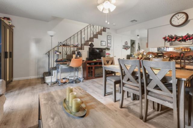 2416 W Turner Rd, Lodi, CA 95242