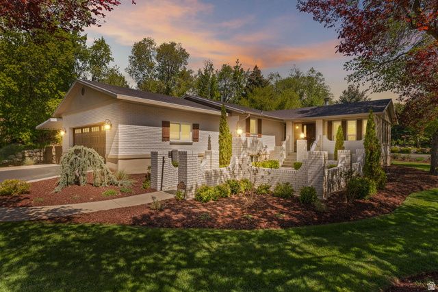 10427 N HIDDEN OAK DR, Highland, UT 84003