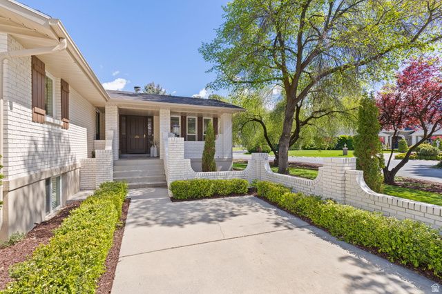 10427 N HIDDEN OAK DR, Highland, UT 84003
