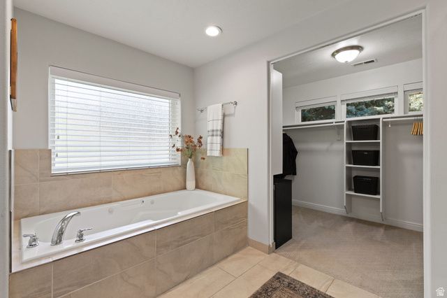 10427 N HIDDEN OAK DR, Highland, UT 84003