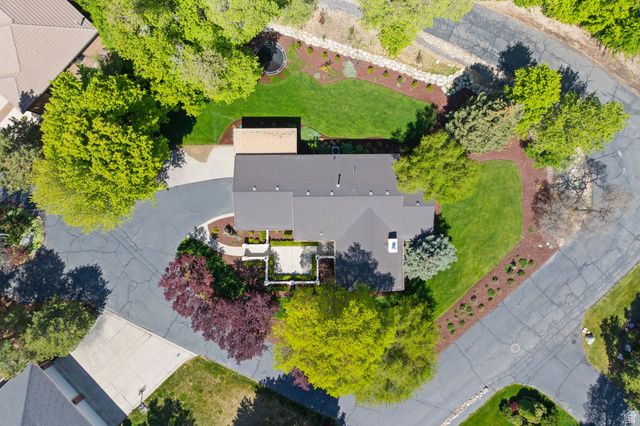 10427 N HIDDEN OAK DR, Highland, UT 84003