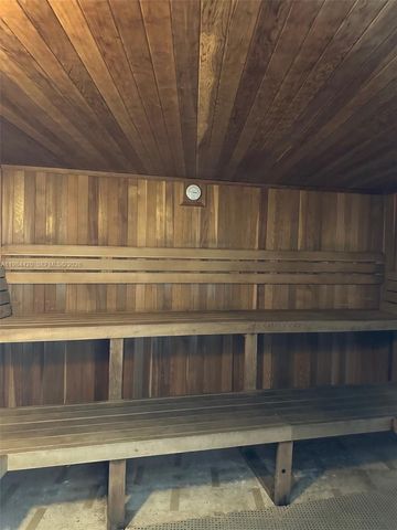 31 SE 5th St 3916, Miami, FL 33131