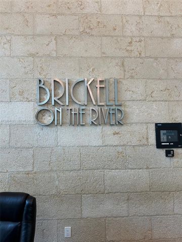 31 SE 5th St 3916, Miami, FL 33131