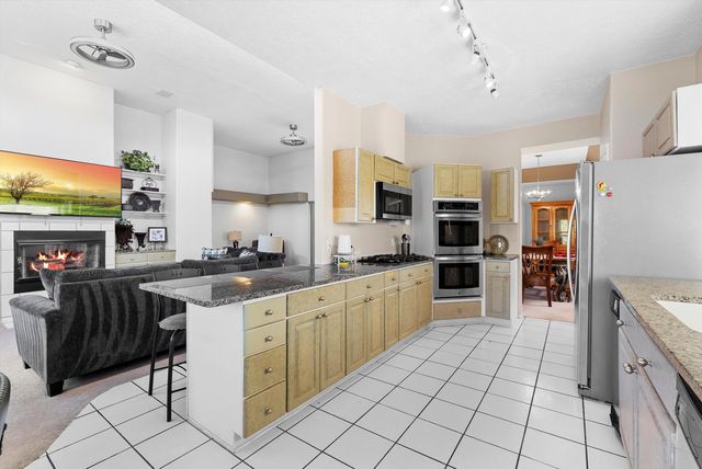 13928 Villa Sandia Place NE, Albuquerque, NM 87112