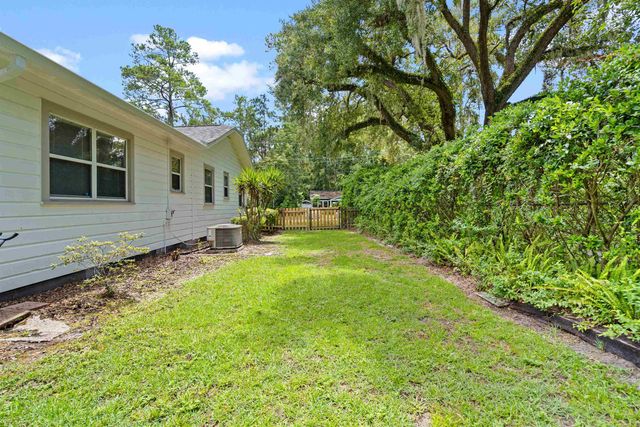716 NE 10th Ave, Gainesville, FL 32601
