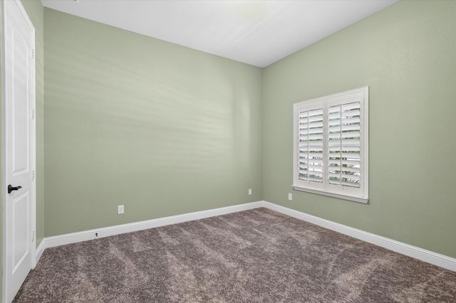 425 Waters Edge Way, Murphy, TX 75094