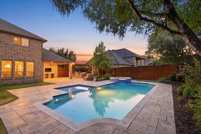 425 Waters Edge Way, Murphy, TX 75094