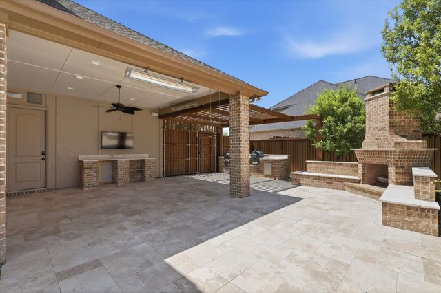 425 Waters Edge Way, Murphy, TX 75094