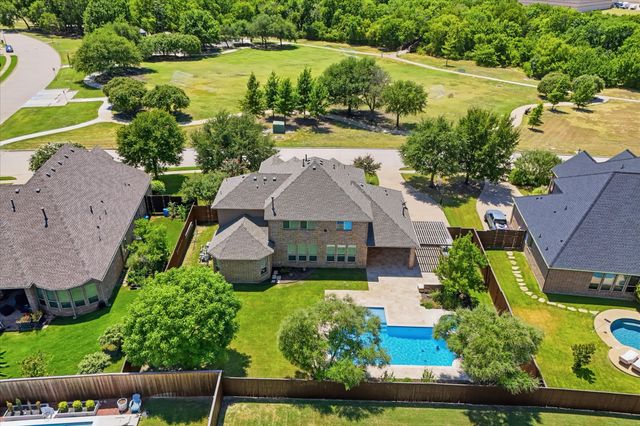 425 Waters Edge Way, Murphy, TX 75094