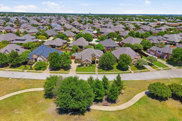 425 Waters Edge Way, Murphy, TX 75094