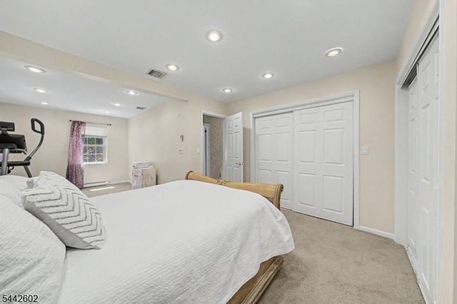 121 Pearl St, New Providence Boro, NJ 07974