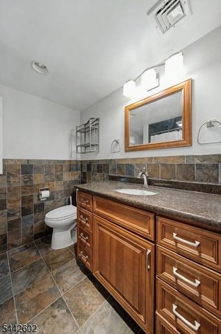 121 Pearl St, New Providence Boro, NJ 07974