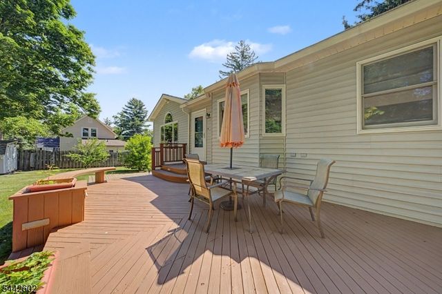 121 Pearl St, New Providence Boro, NJ 07974