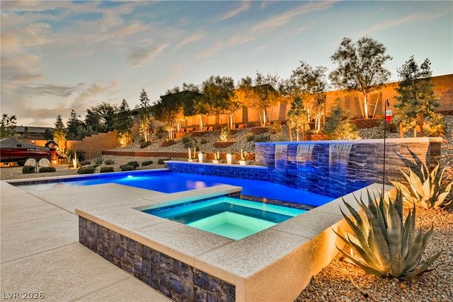 5841 Michelli Crest Way, Las Vegas, NV 89149