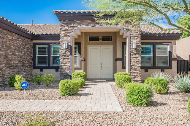 5841 Michelli Crest Way, Las Vegas, NV 89149