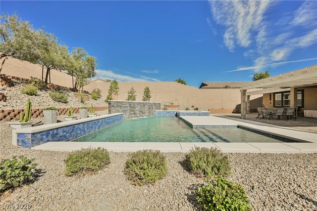 5841 Michelli Crest Way, Las Vegas, NV 89149