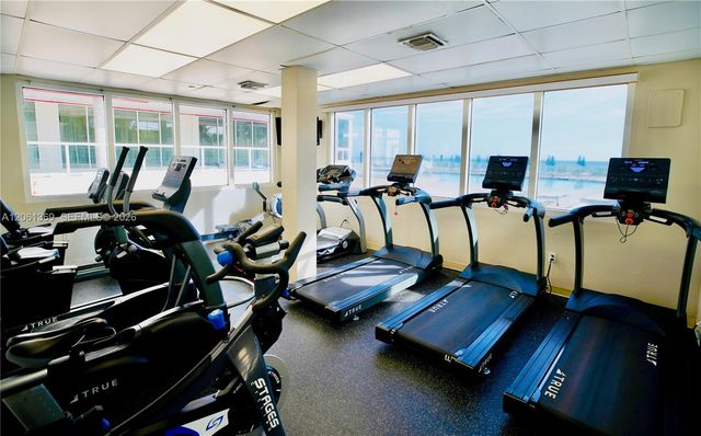 19201 Collins Ave 726, Sunny Isles Beach, FL 33160