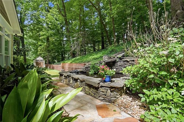 2321 Bohler Road NW, Atlanta, GA 30327