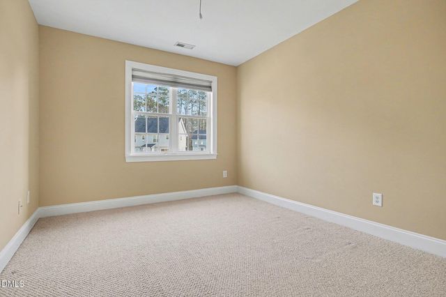 60 Hill Shore Lane, Clayton, NC 27527