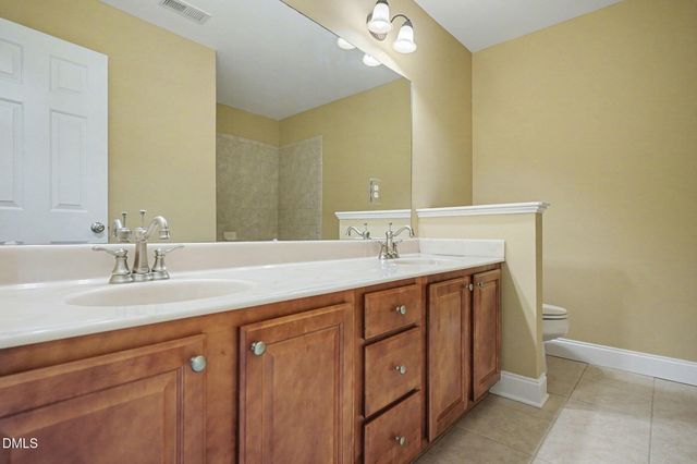 60 Hill Shore Lane, Clayton, NC 27527