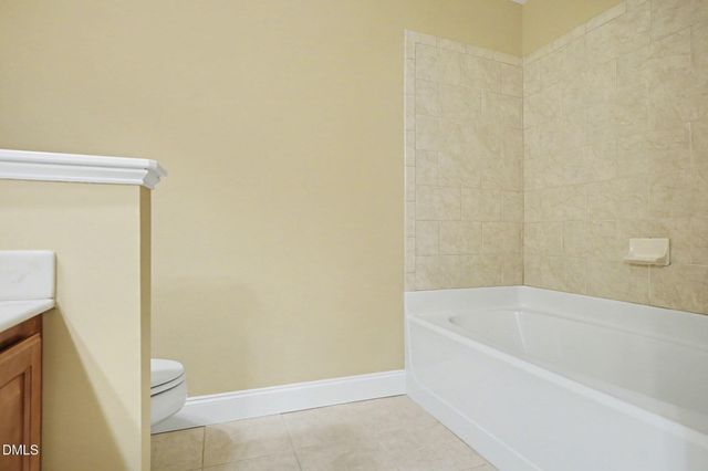 60 Hill Shore Lane, Clayton, NC 27527