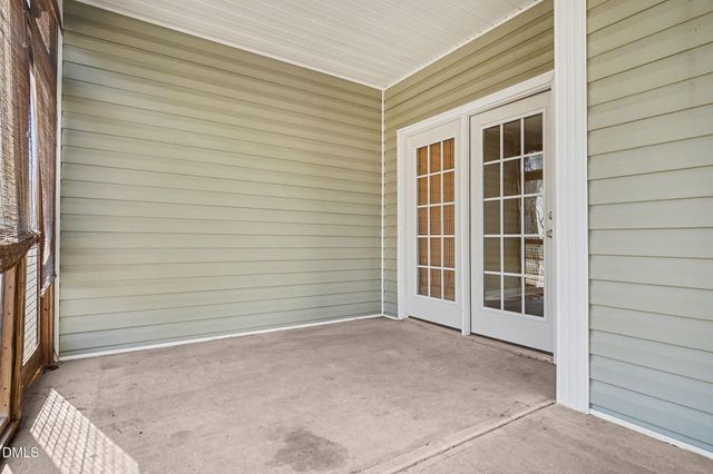 60 Hill Shore Lane, Clayton, NC 27527