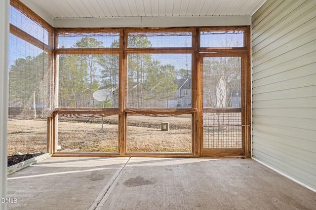 60 Hill Shore Lane, Clayton, NC 27527