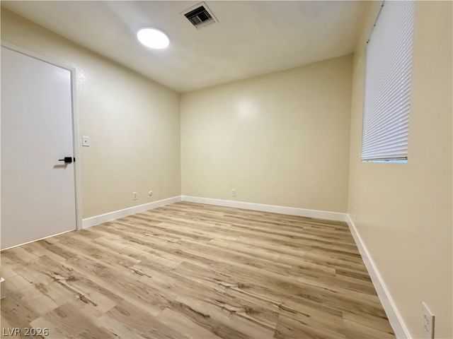 4875 East Baltimore Avenue, Las Vegas, NV 89104