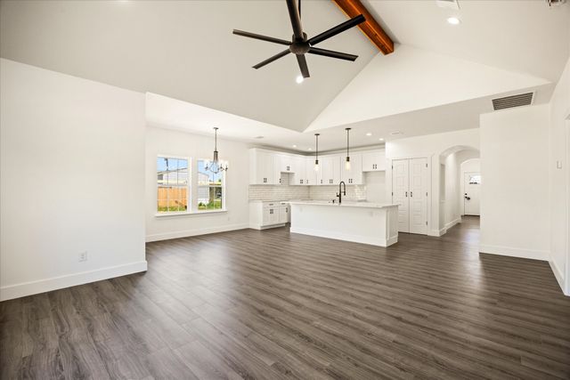 3005 Centaurus Way, Granbury, TX 76048