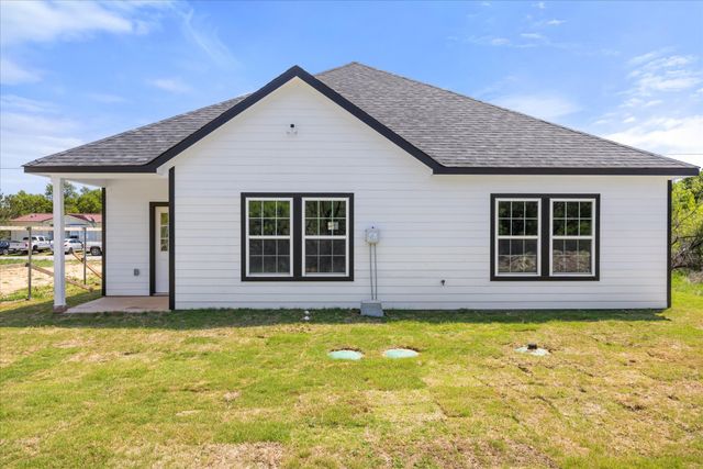 3005 Centaurus Way, Granbury, TX 76048