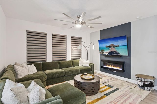 2107 BAY LINE ROAD, Oakland, FL 34787