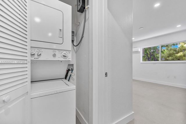 1849 NW 16th Street B, Miami, FL 33125