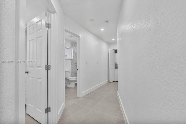 1849 NW 16th Street B, Miami, FL 33125
