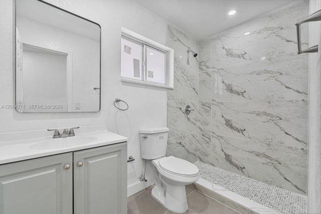 1849 NW 16th Street B, Miami, FL 33125