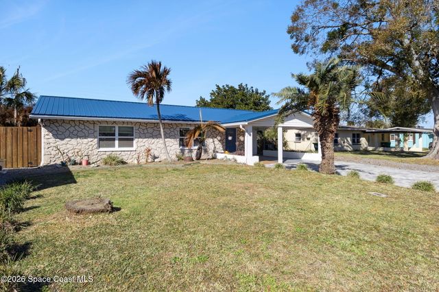 207 2nd Street, Merritt Island, FL 32953