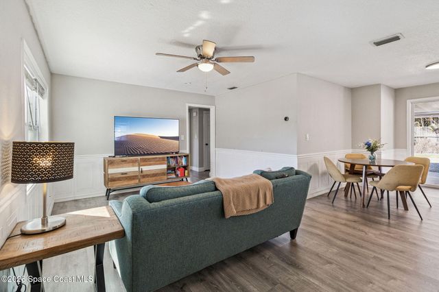 207 2nd Street, Merritt Island, FL 32953