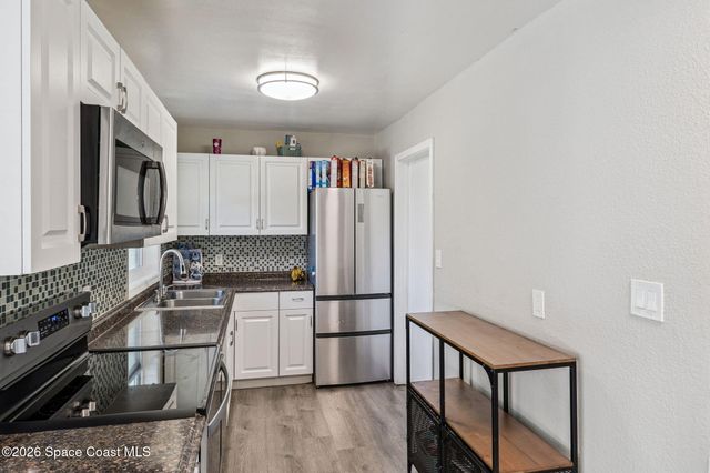 207 2nd Street, Merritt Island, FL 32953