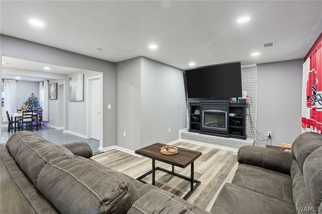 32 SPRINGBROOK, Tuscaloosa, AL 35405