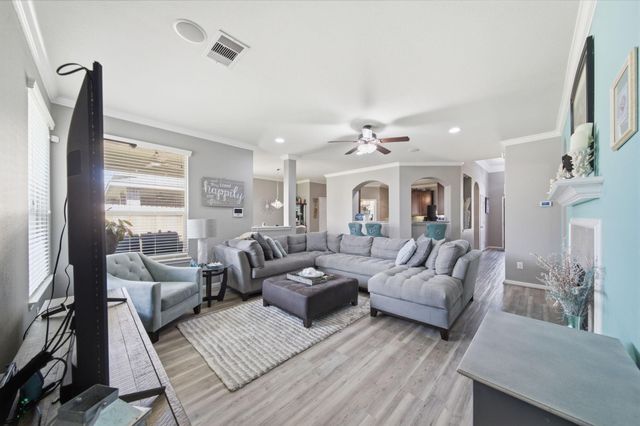 2421 Santiago Lane, League City, TX 77573
