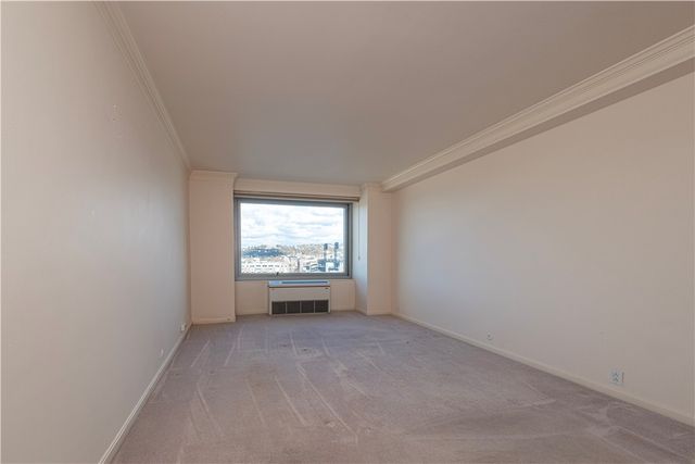 320 Fort Duquesne Blvd 14F, Downtown Pgh, PA 15222