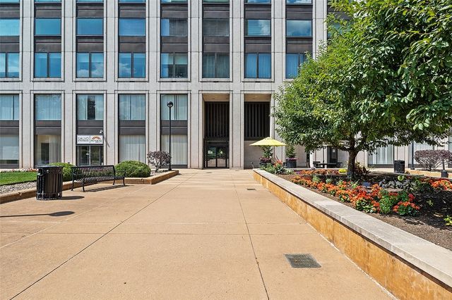 320 Fort Duquesne Blvd 14F, Downtown Pgh, PA 15222