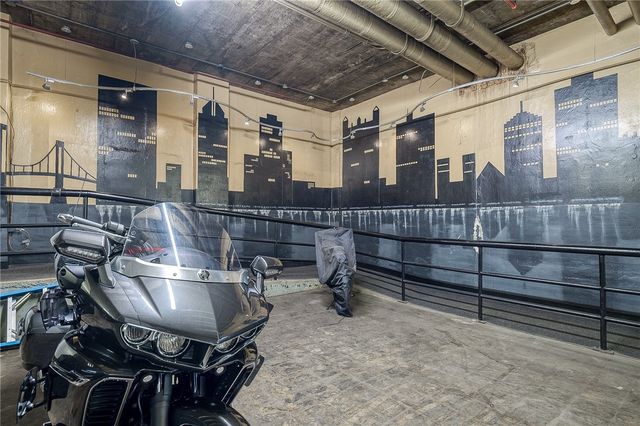 320 Fort Duquesne Blvd 14F, Downtown Pgh, PA 15222