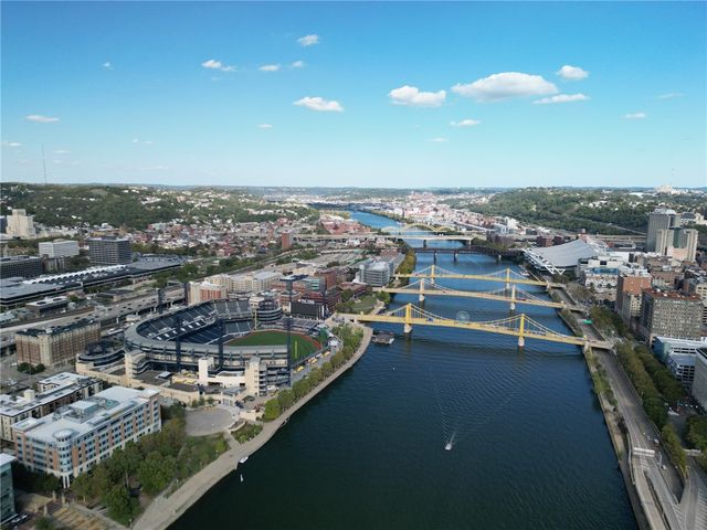 320 Fort Duquesne Blvd 14F, Downtown Pgh, PA 15222