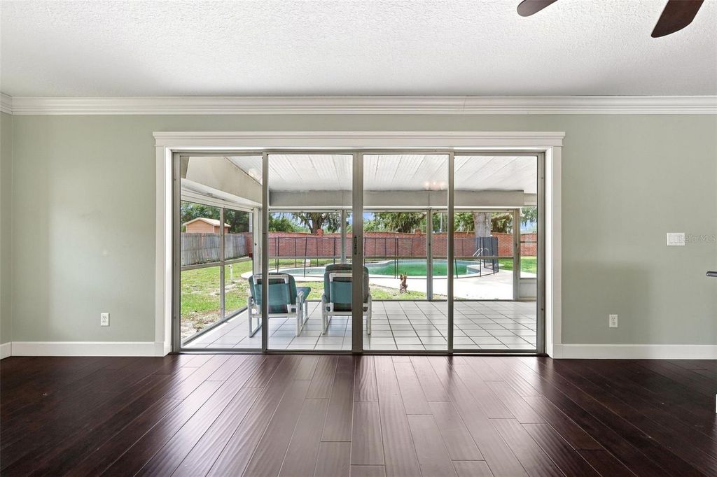 Image 14 of property listing at 6785 TAMARIND CIRCLE, Orlando, FL 32819