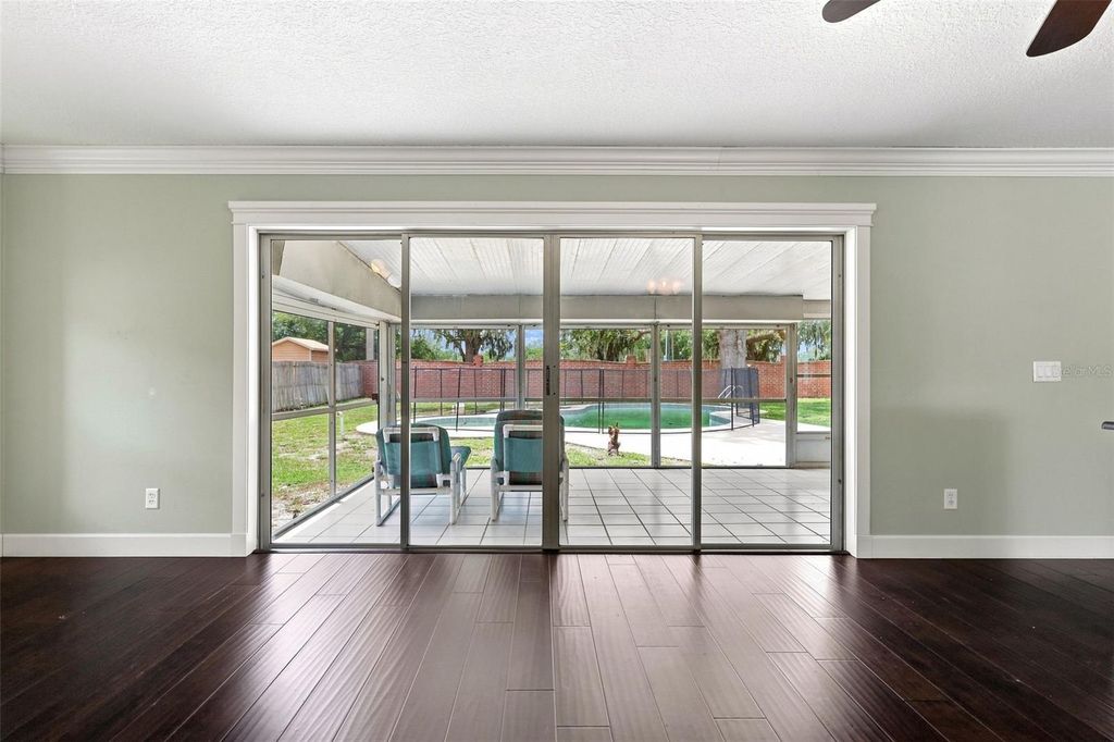 Image 15 of property listing at 6785 TAMARIND CIRCLE, Orlando, FL 32819