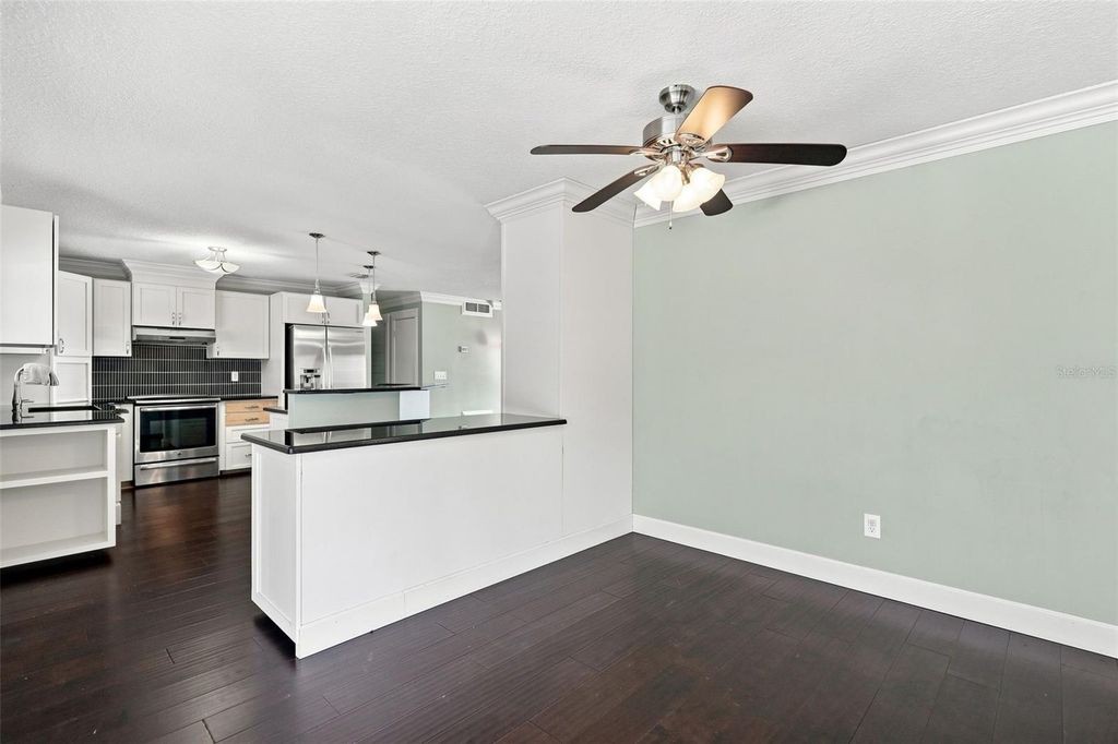 Image 18 of property listing at 6785 TAMARIND CIRCLE, Orlando, FL 32819