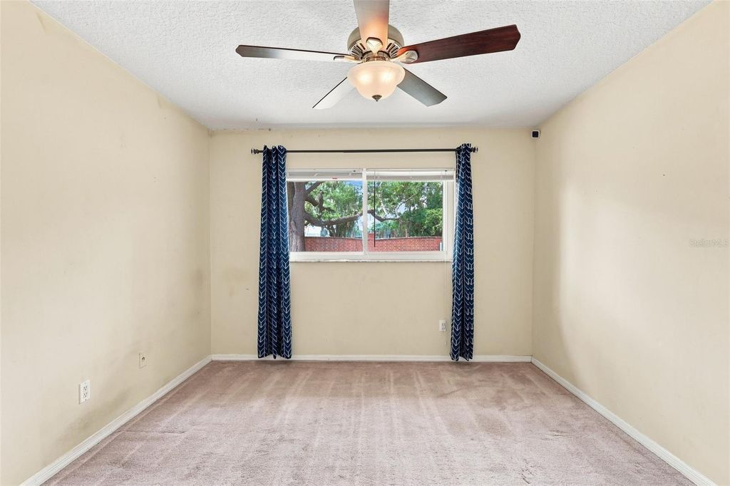Image 33 of property listing at 6785 TAMARIND CIRCLE, Orlando, FL 32819