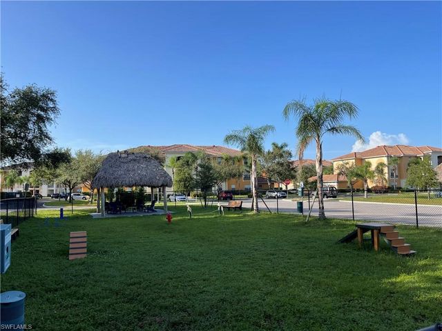 2909 Tuscan DR 304, Cape Coral, FL 33909