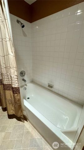 3727 N Bristol Street, Tacoma, WA 98407