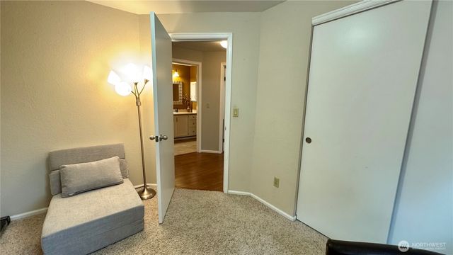 3727 N Bristol Street, Tacoma, WA 98407